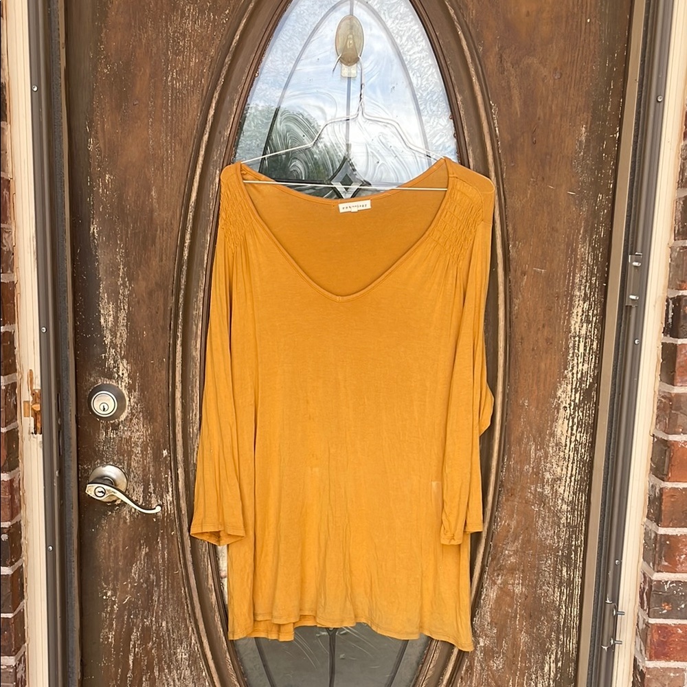 retro logo long mustard top! Women’s 2X